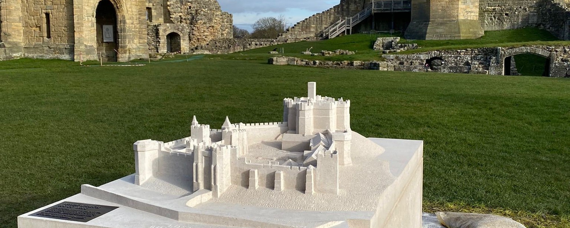 New Case Study Uploaded For the Contract Lift at Warkworth Castle